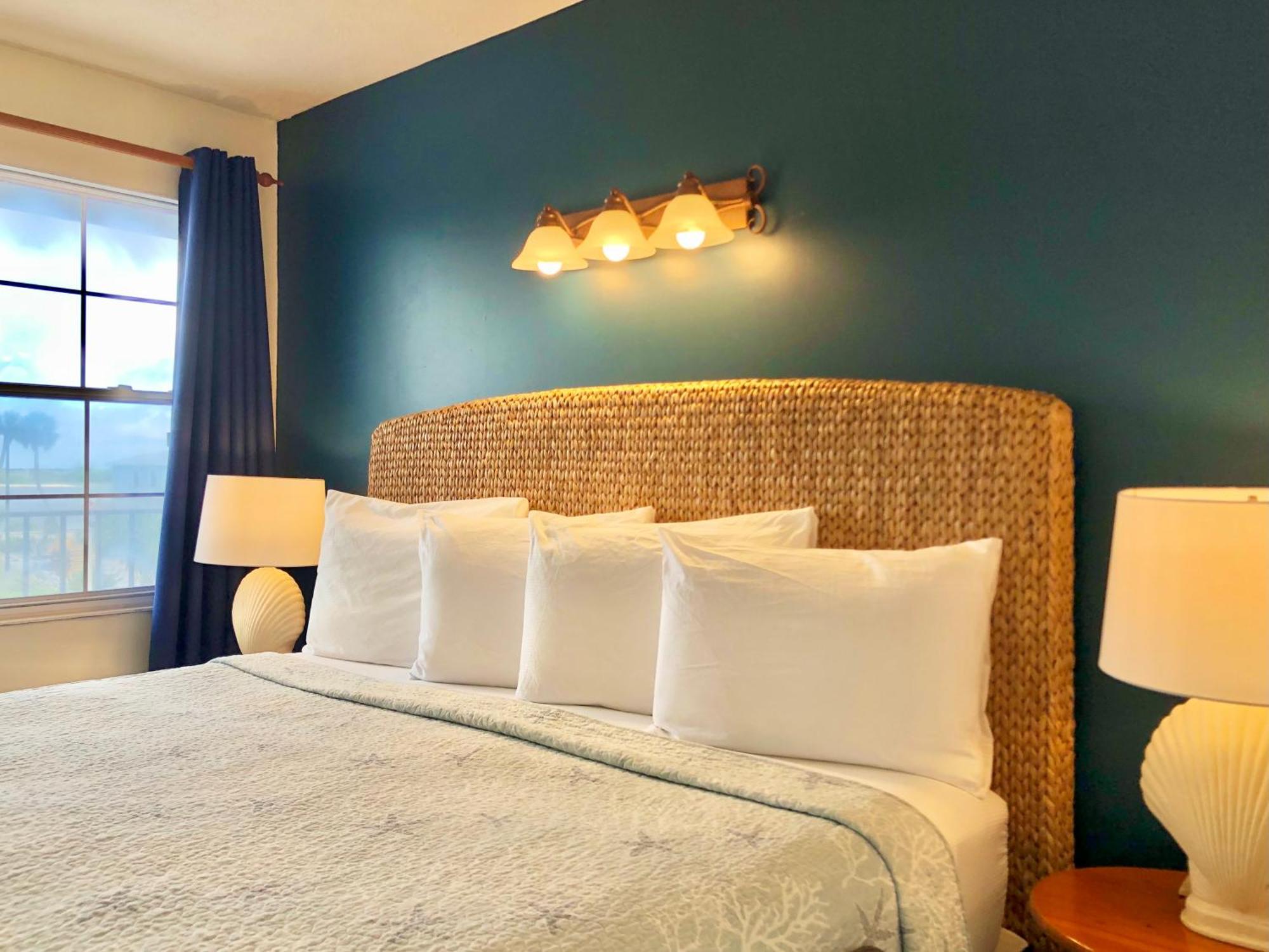 Davis House Inn Себастиан Стая снимка